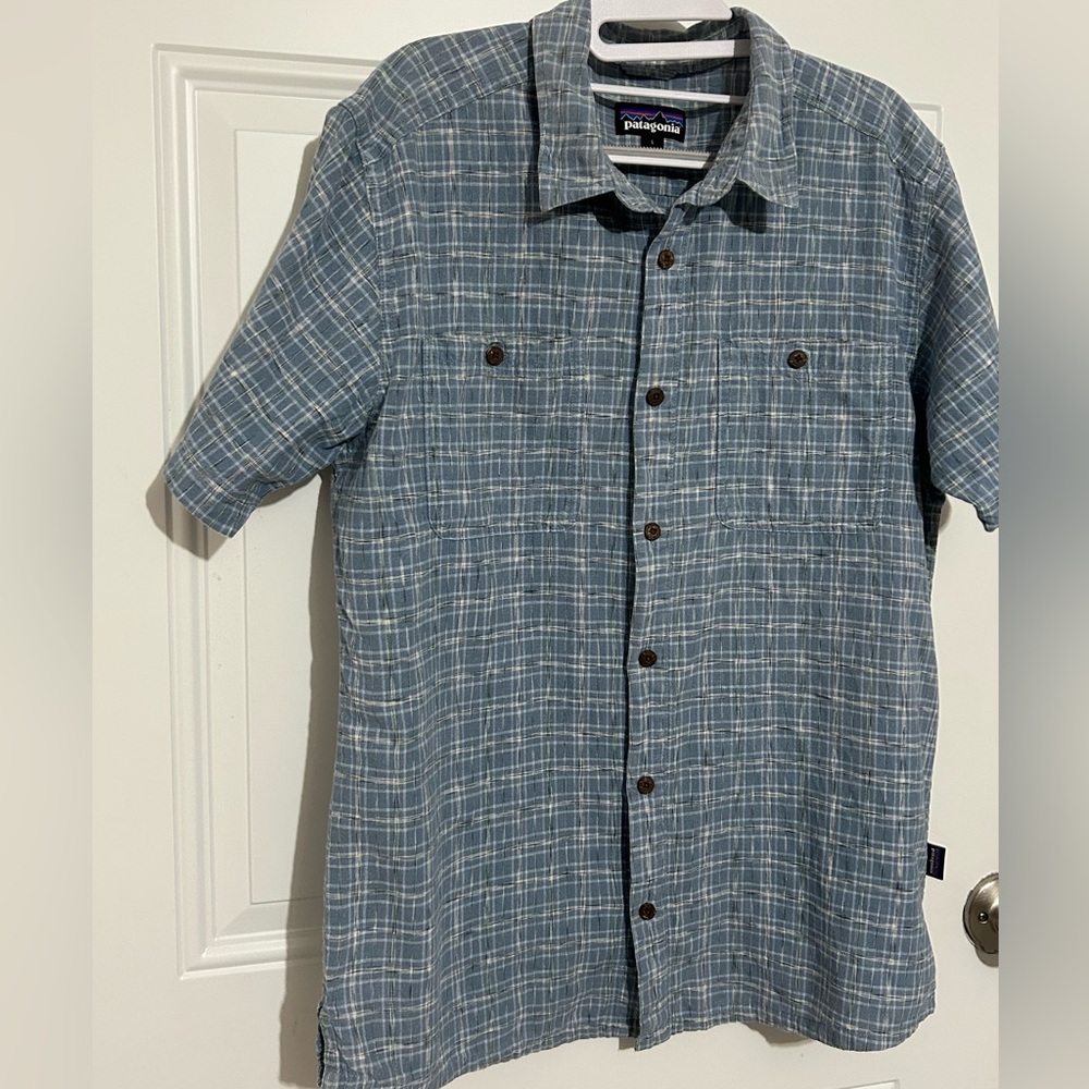 Patagonia Blue and White Casual Button Down Shirt